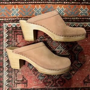 No. 6 Old School High Heel Clogs in Pink Sand